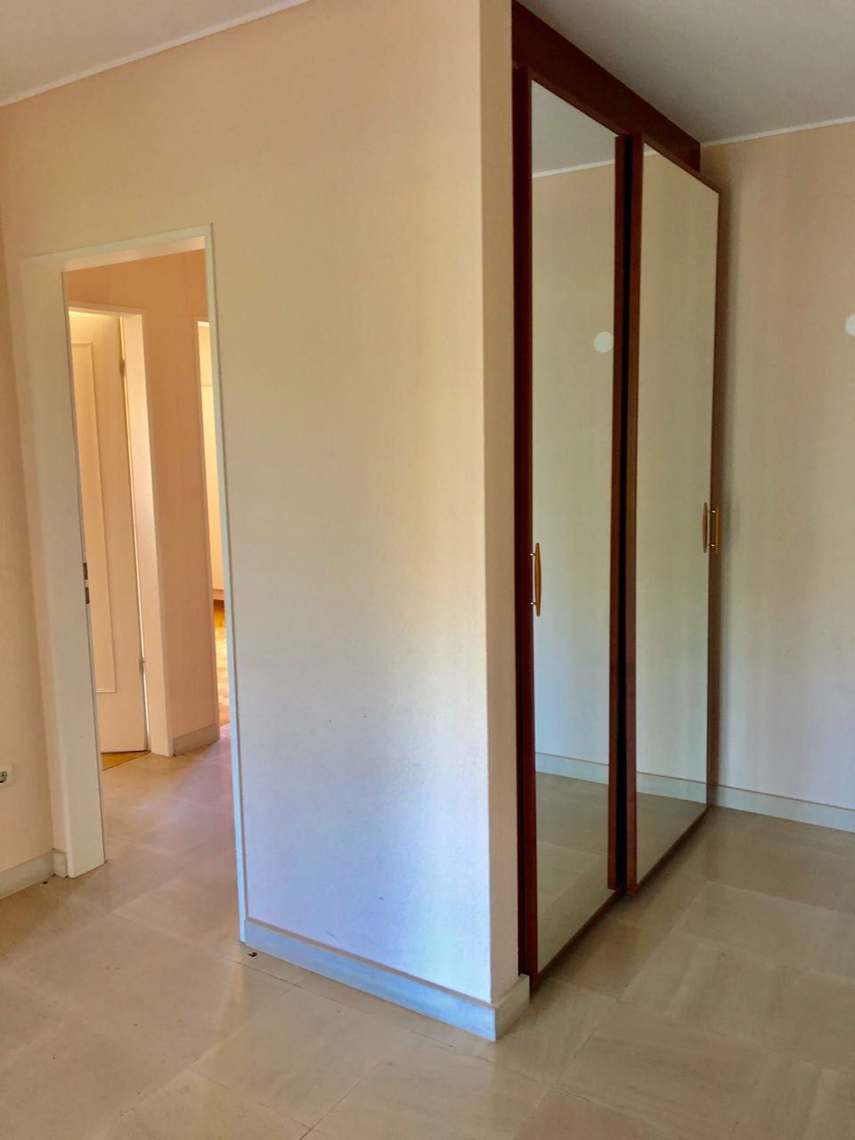 Belair - 2 Bedroom 100sqm Apartment includes Balcony and Parking, next to Bus stop