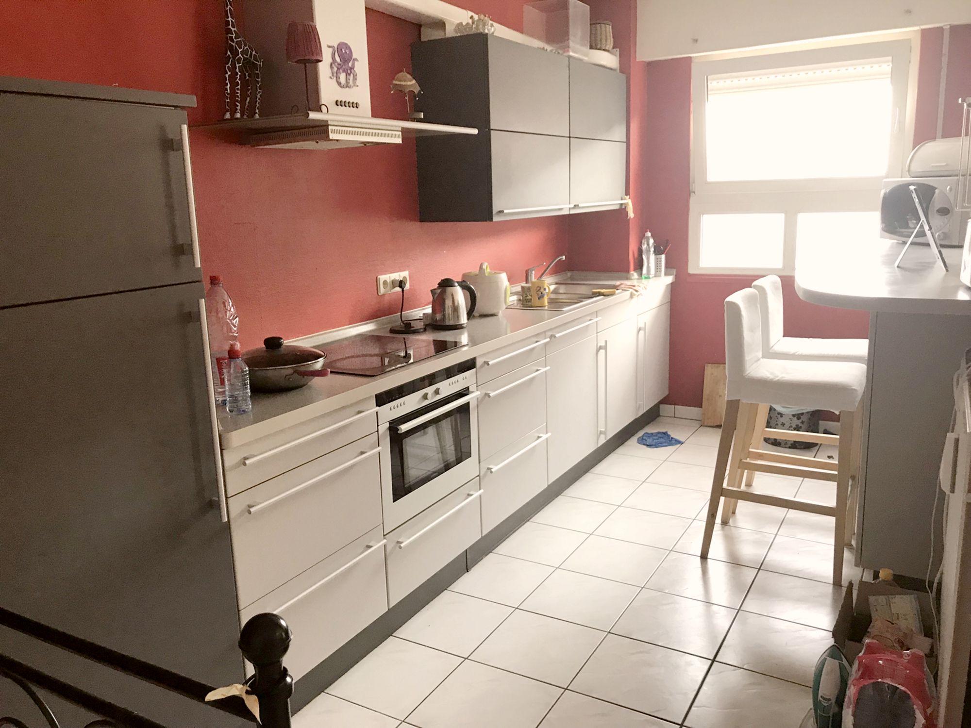 Strassen - 1 Bedroom Apartment with Indoor Parking and Balcony