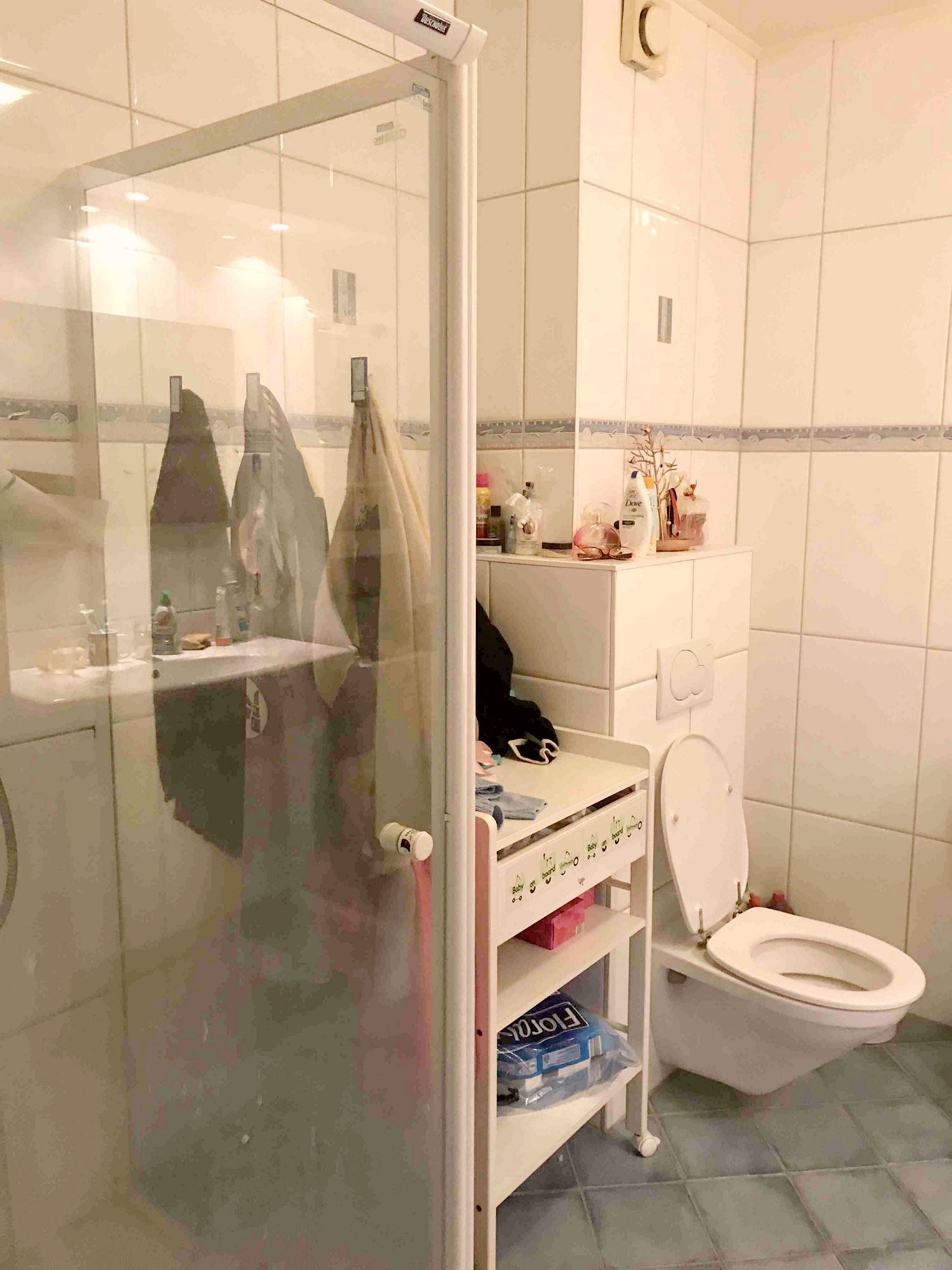 Strassen - 1 Bedroom Apartment with Indoor Parking and Balcony