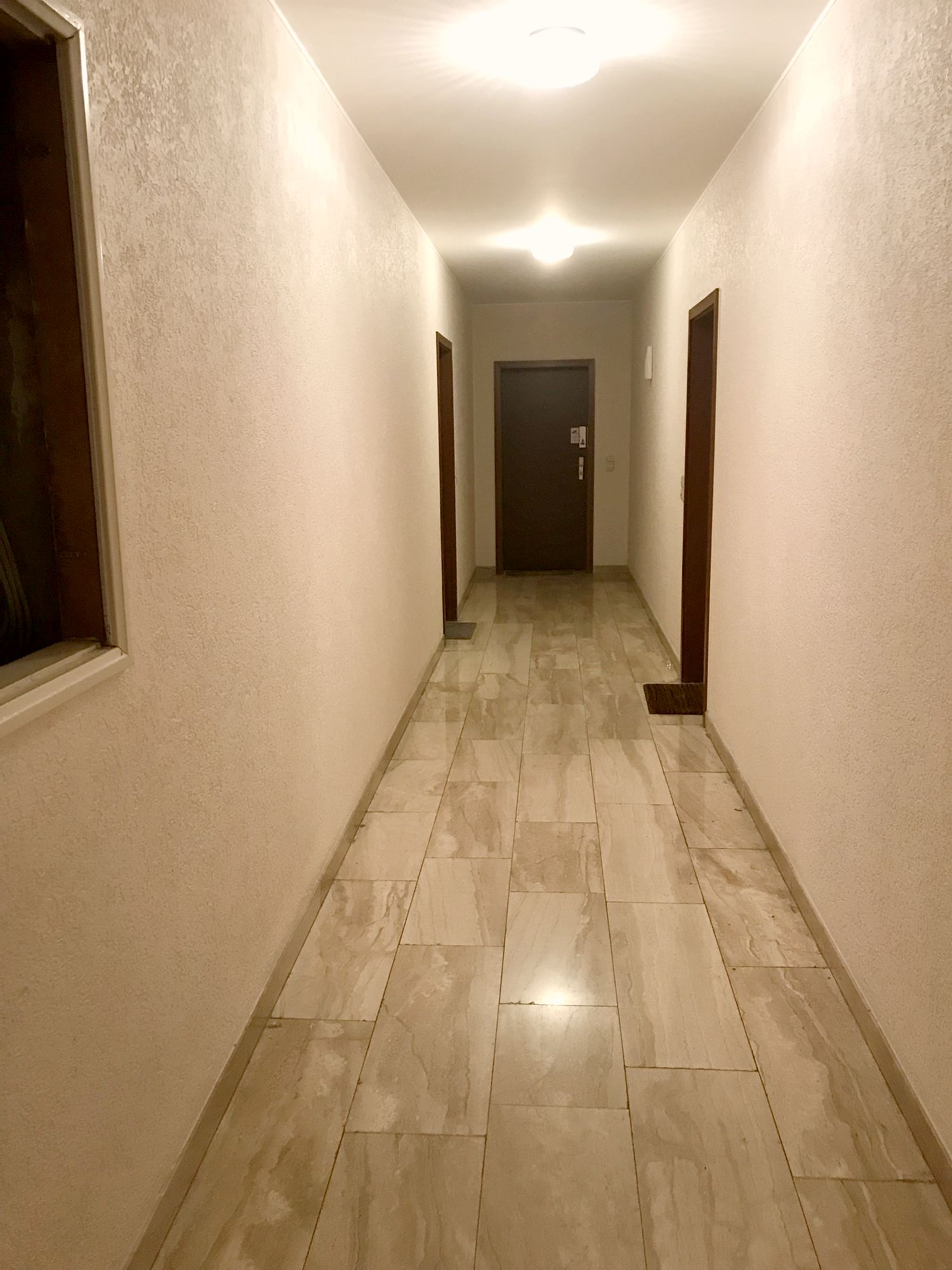 Strassen - 1 Bedroom Apartment with Indoor Parking and Balcony