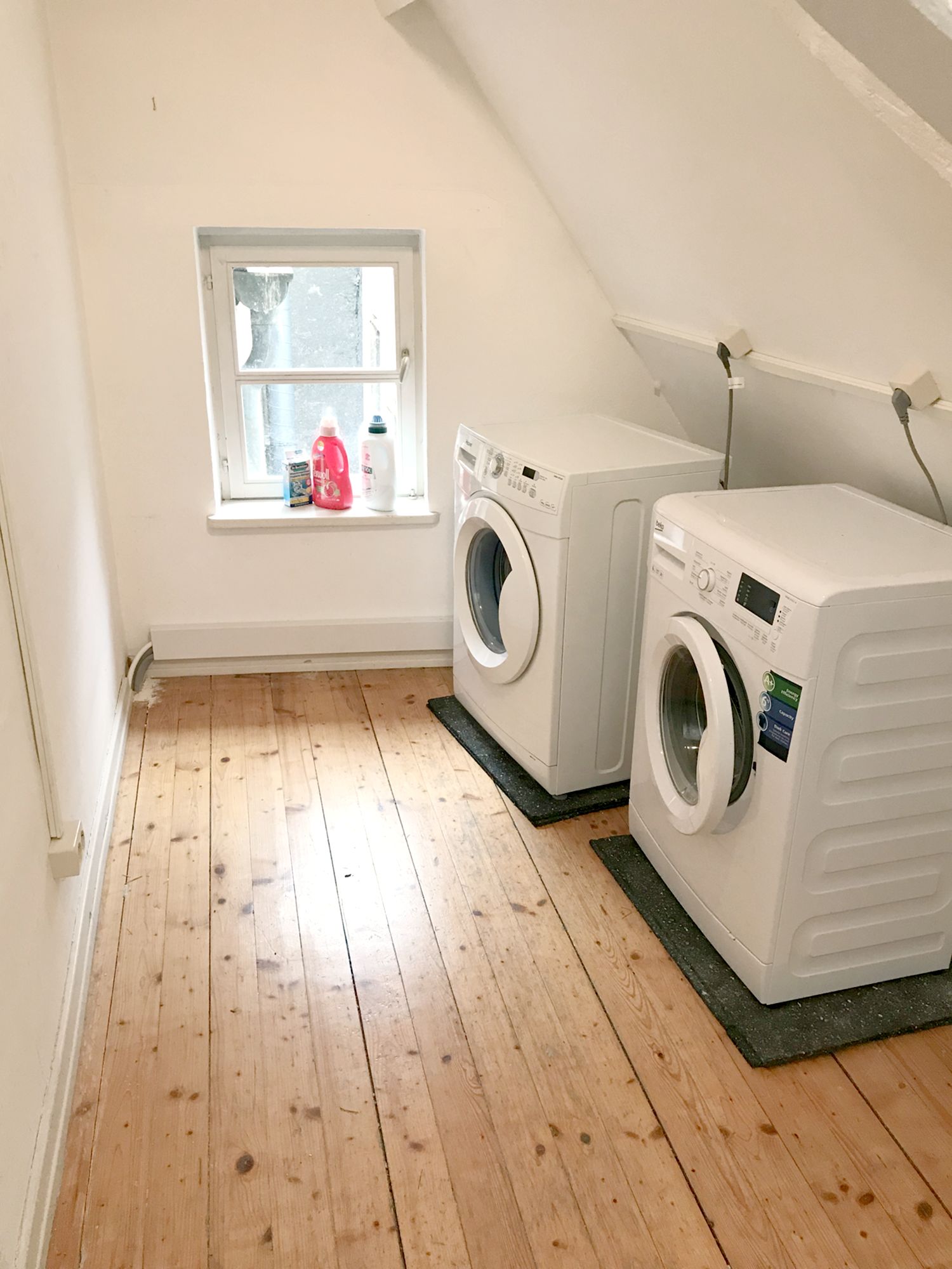 City Center (S1) - 1 Bedroom Duplex Fully Furnished Facing Quite Court Yard