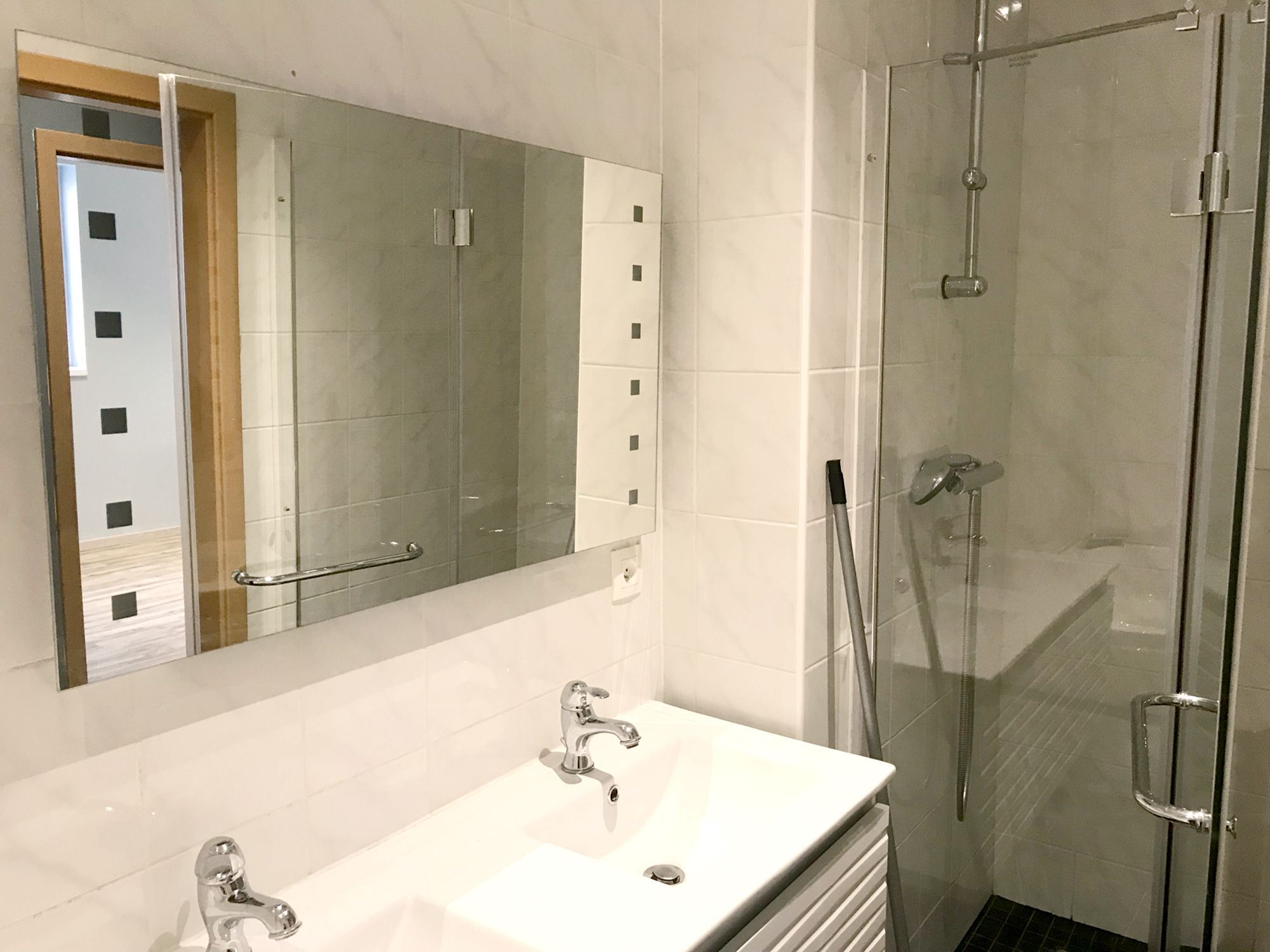 Esch-sur-Alzette - 3 Bedroom Apartment with Garden