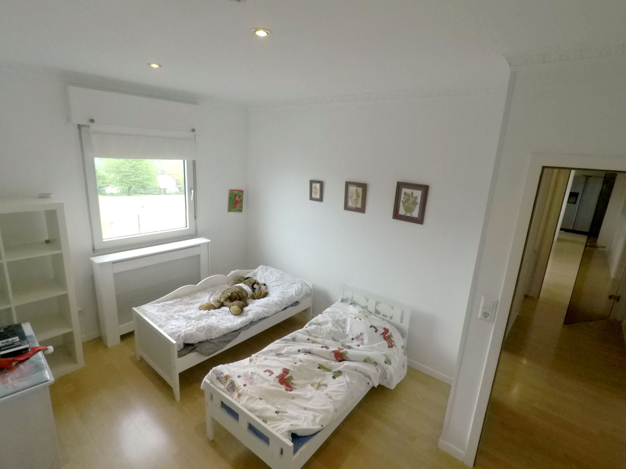 Trierweiler - House 4 Bedrooms 2 Garages with Large Garden Bright Living Room for sale