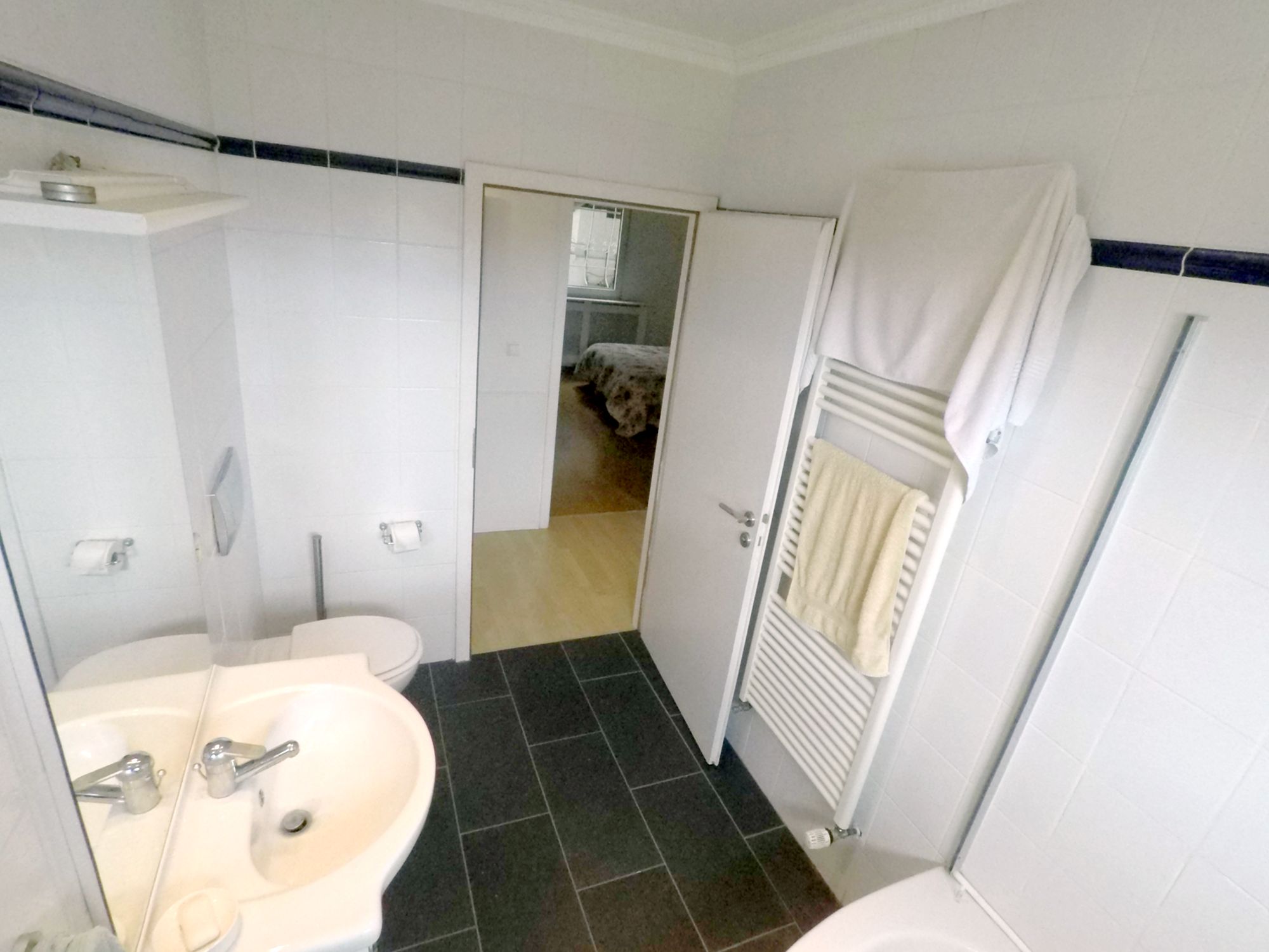 Trierweiler - House 4 Bedrooms 2 Garages with Large Garden Bright Living Room for sale