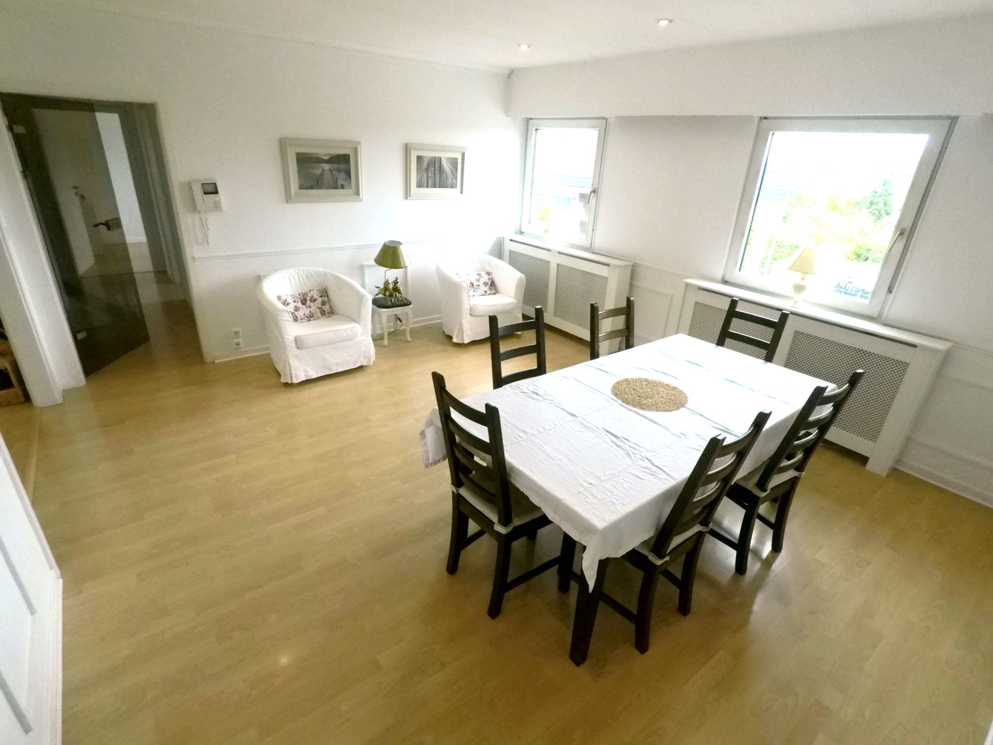Trierweiler - House 4 Bedrooms 2 Garages with Large Garden Bright Living Room for sale