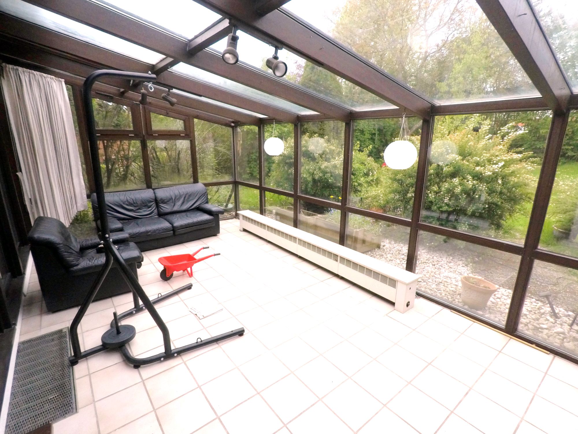 Trierweiler - House 4 Bedrooms 2 Garages with Large Garden Bright Living Room for sale