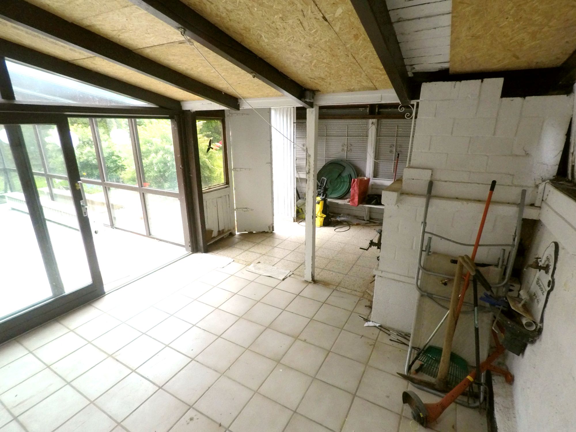 Trierweiler - House 4 Bedrooms 2 Garages with Large Garden Bright Living Room for sale