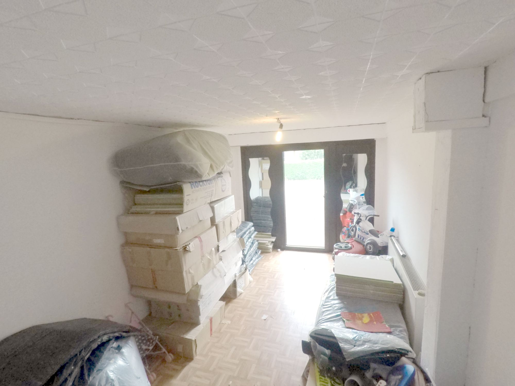 Trierweiler - House 4 Bedrooms 2 Garages with Large Garden Bright Living Room for sale